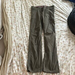 Mens wrangler pants! My husband is cleaning out his closet!